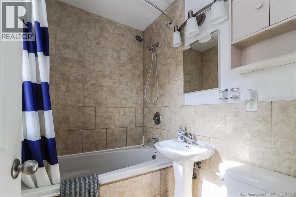 191 Ellerdale Street, photo 30