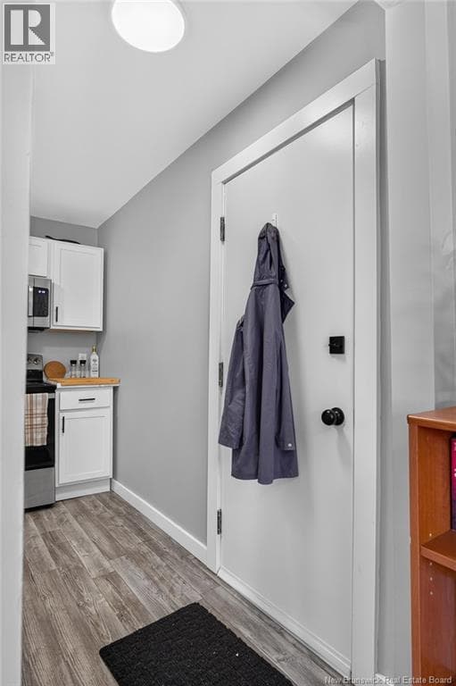 35 Centennial Drive, photo 29