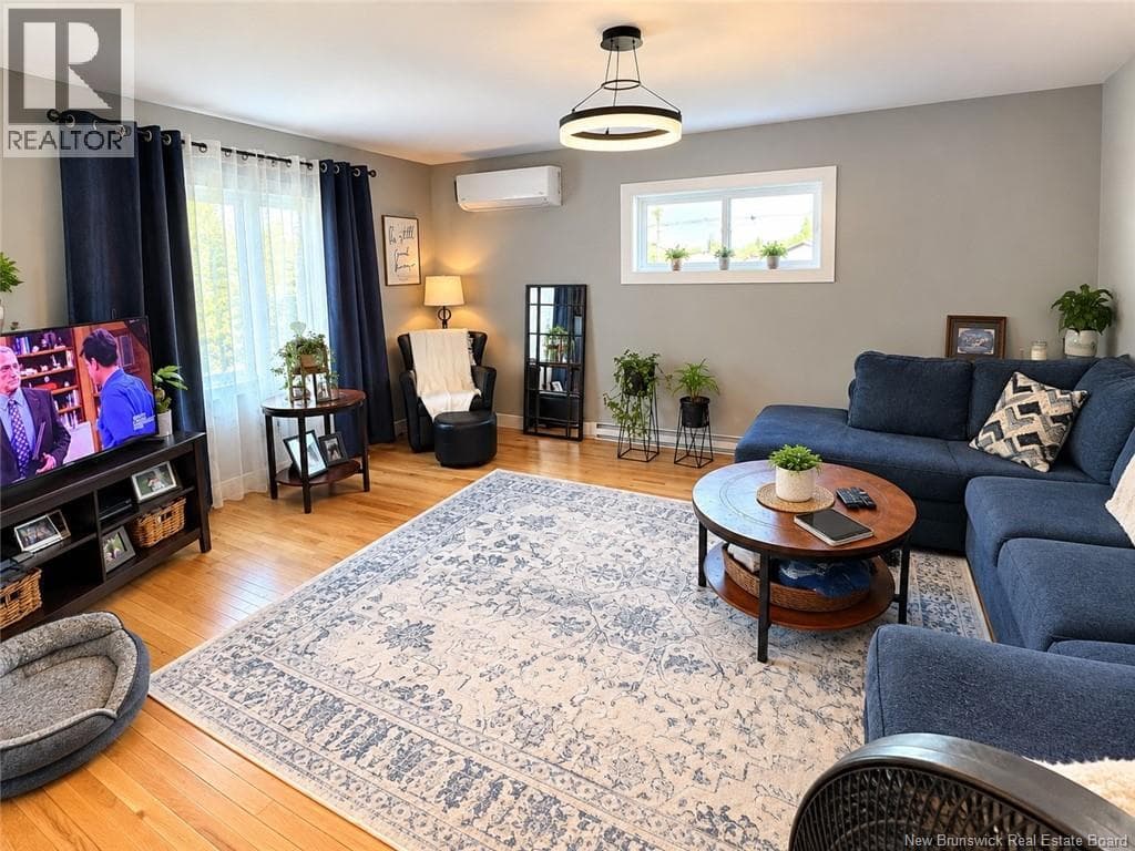 325 Woodville Road, photo 7