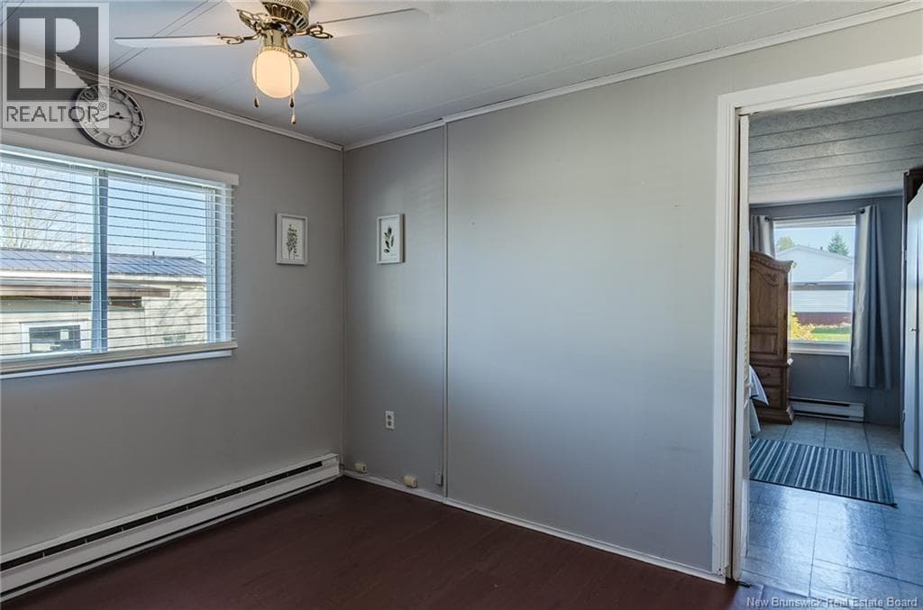 18 Fourth Street, photo 23