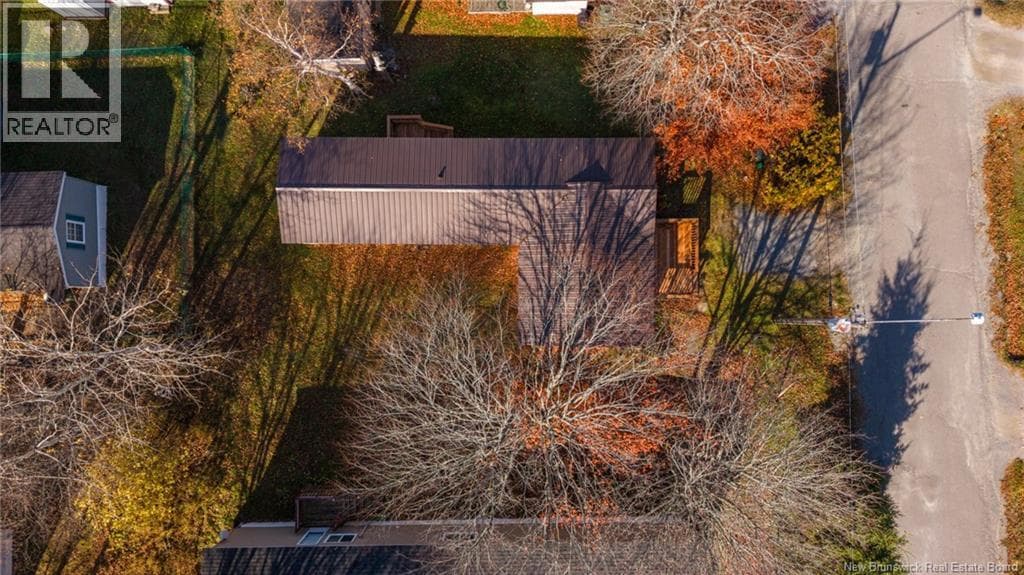 18 Fourth Street, photo 8